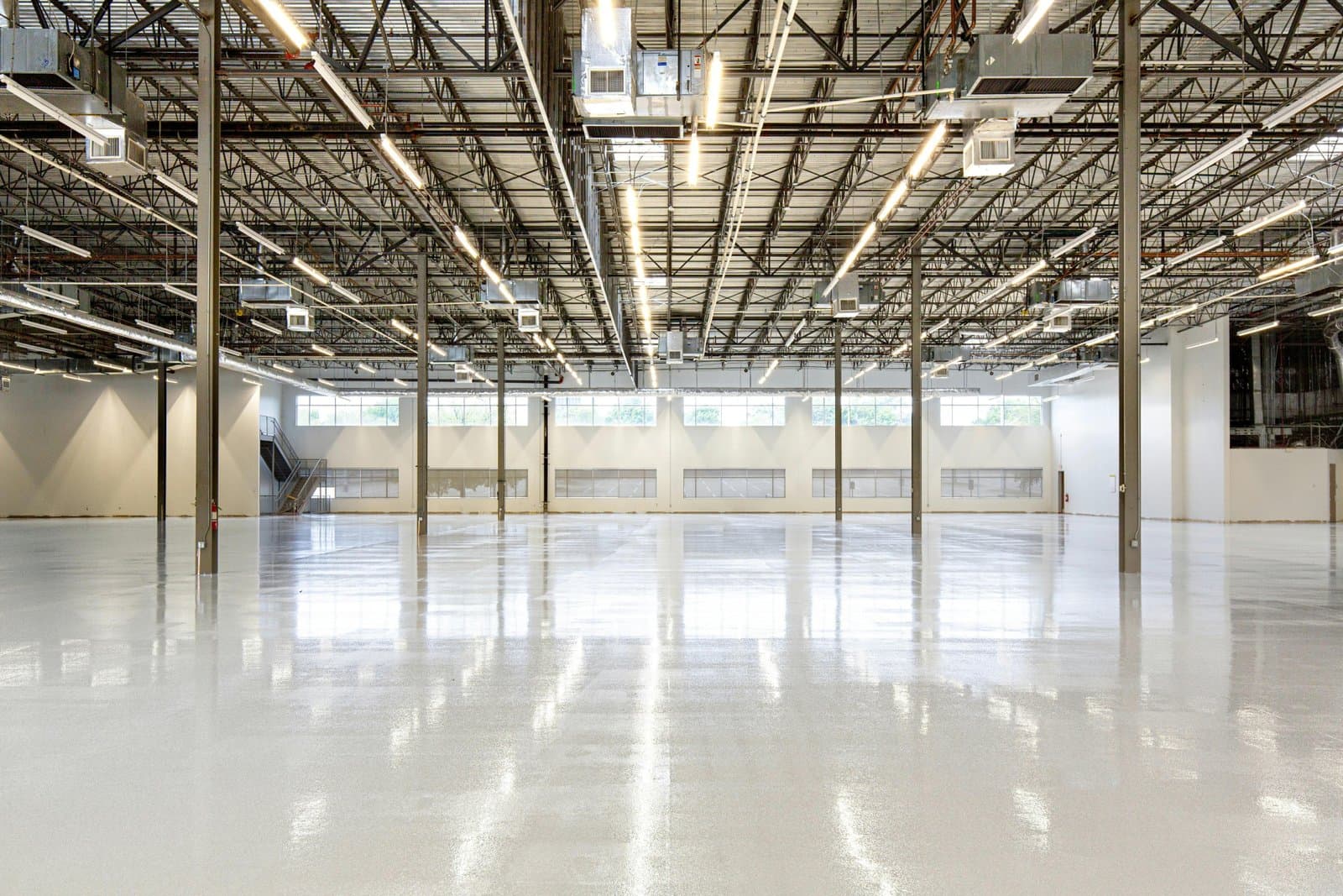piso de concreto pulido industrial en almacén Nogales Sonora